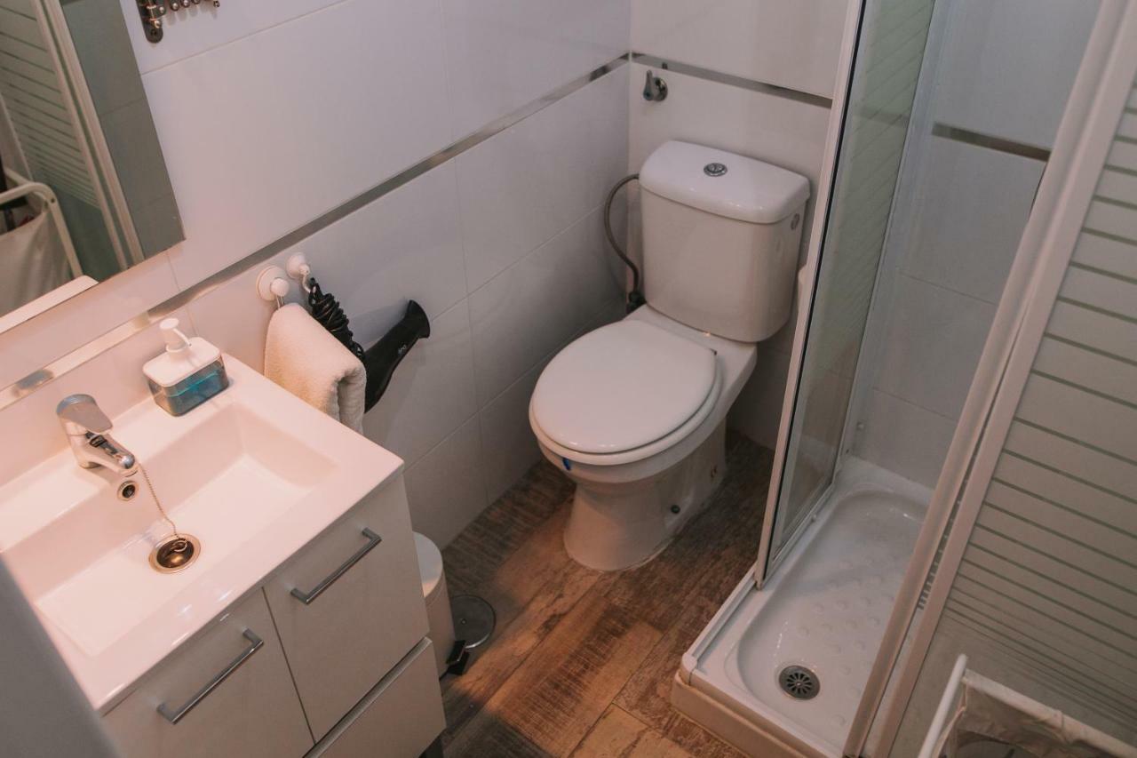 Apartamento Malagueta Playa Малага Экстерьер фото