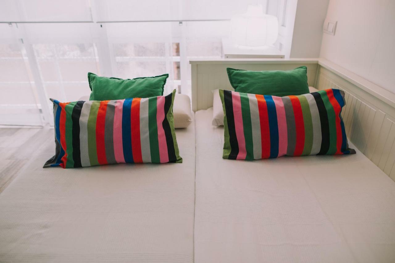 Apartamento Malagueta Playa Малага Экстерьер фото