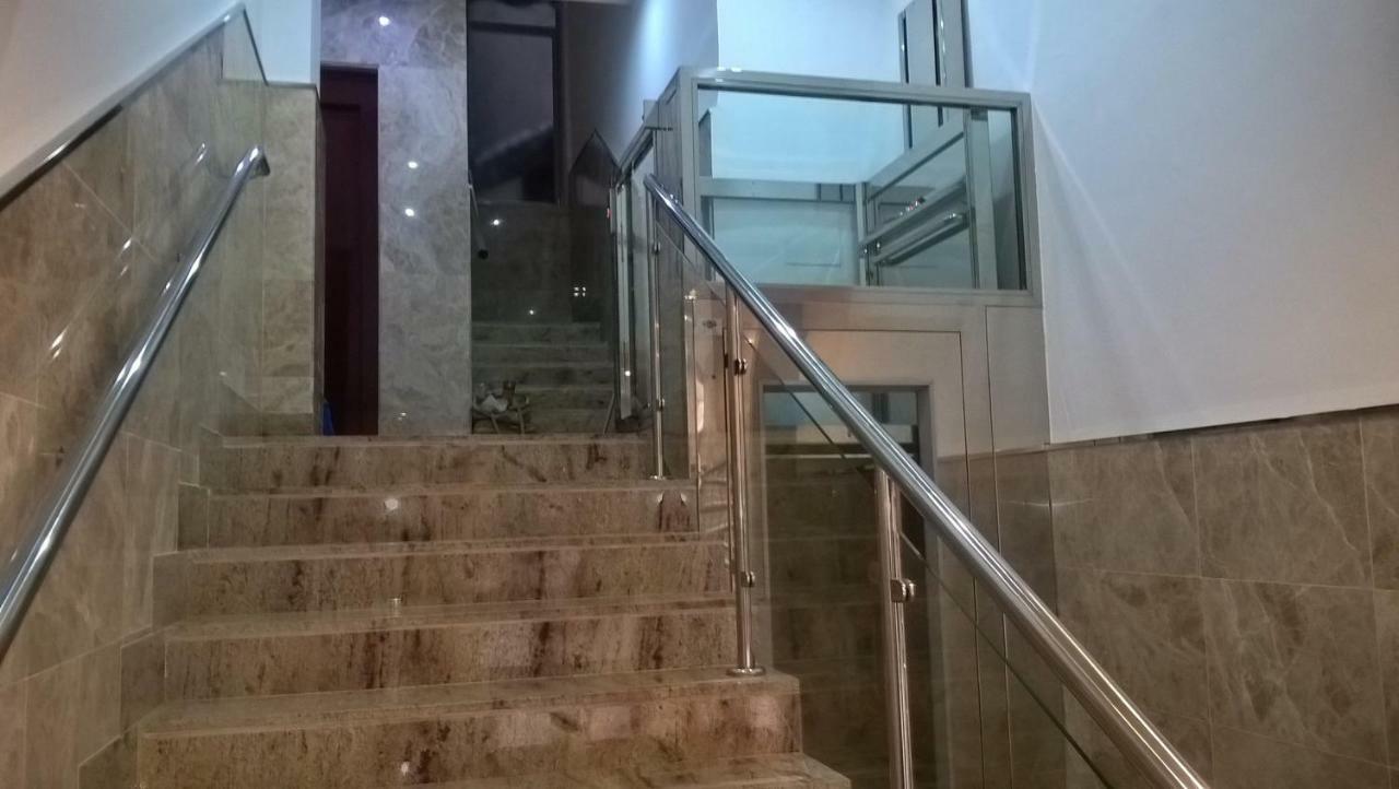 Apartamento Malagueta Playa Малага Экстерьер фото